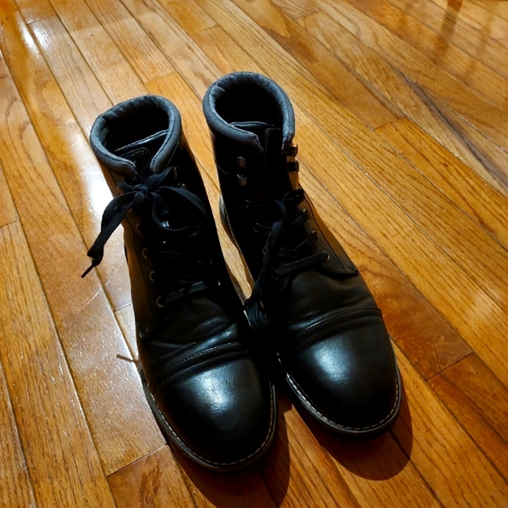 Goodfellow Leather boots